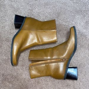 vintage block heel boots square toe
